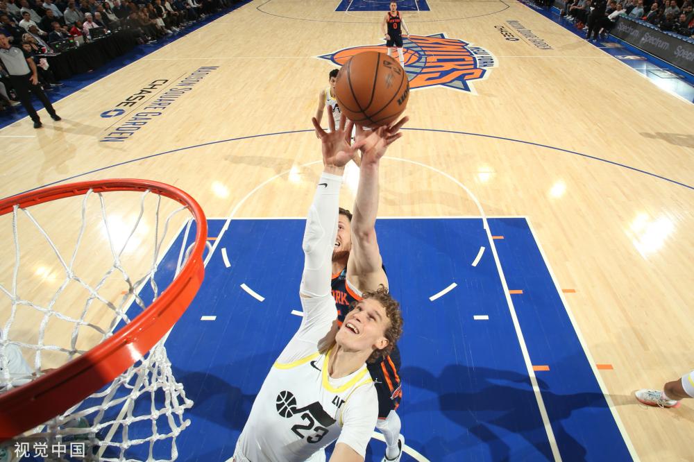 广州队在中 广州队在中